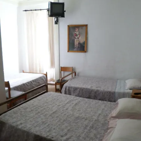 Rustico & Singelo - Hotelaria E Restauracao, Lda Guest house